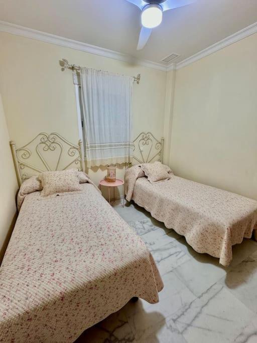Apartamento En Pleno Centro Con Aparcamiento Opcional Cordoba Exterior photo
